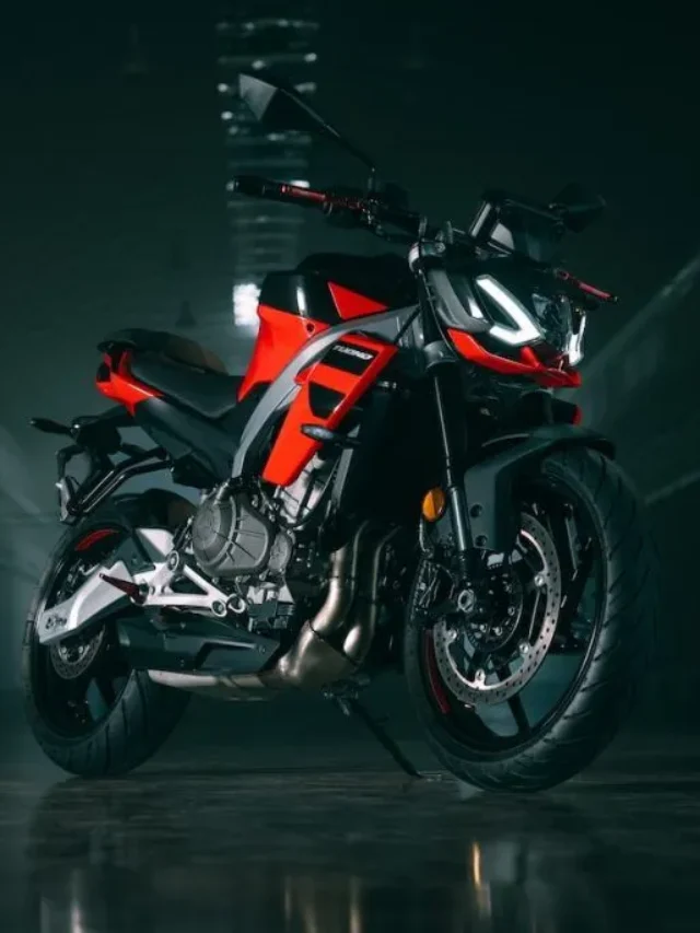 Aprilia Tuono 457